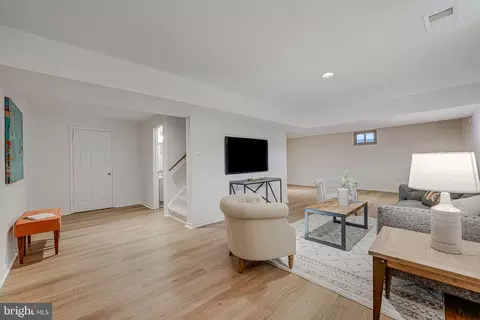 7409 Shady Palm Dr, Springfield, VA 22153 photo 45