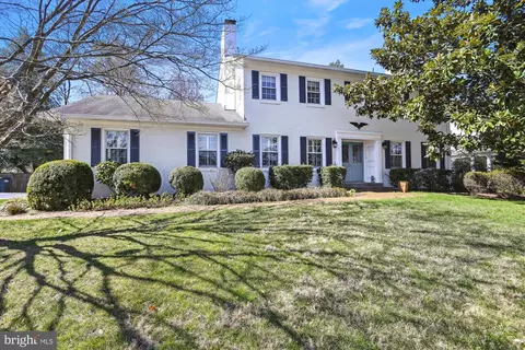 1448 Highwood Dr, Mclean, VA 22101