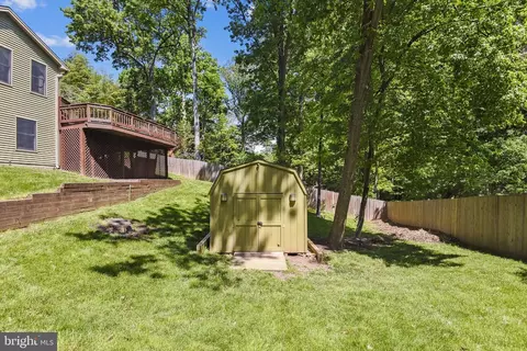 11002 Devenish Dr, Oakton, VA 22124 photo 56