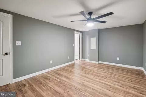 11002 Devenish Dr, Oakton, VA 22124 photo 53