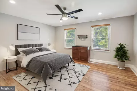 11002 Devenish Dr, Oakton, VA 22124 photo 50