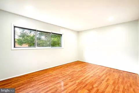 7829 Enola St #103, Mclean, VA 22102 photo 9