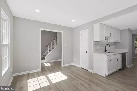 7908 Birchtree Ct, Springfield, VA 22152 photo 7