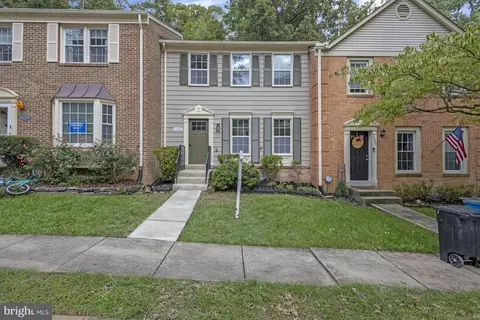 7908 Birchtree Ct, Springfield, VA 22152