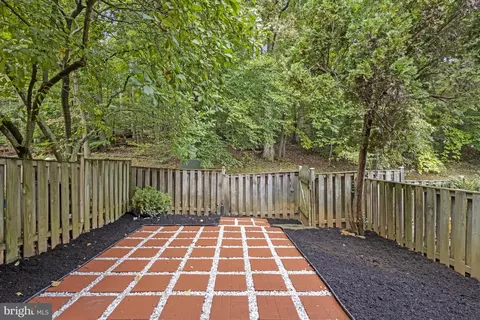 7908 Birchtree Ct, Springfield, VA 22152 photo 35