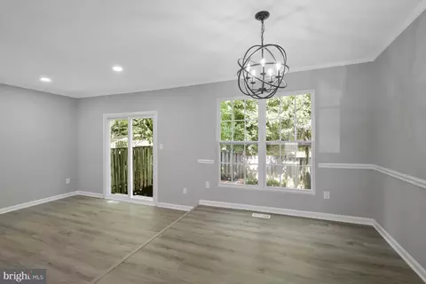 7908 Birchtree Ct, Springfield, VA 22152 photo 12