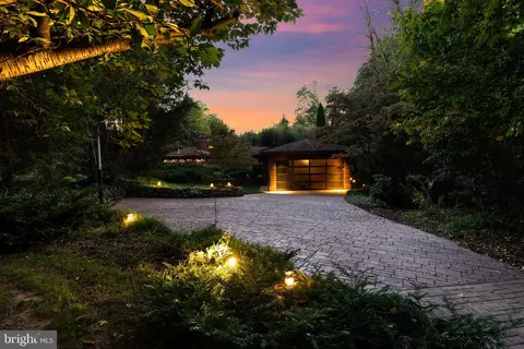 326 W Street St NW, Vienna, VA 22180