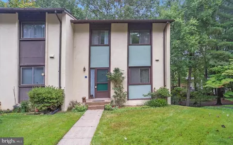 11877 Barrel Cooper Ct, Reston, VA 20191