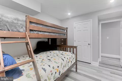 Bedroom - 8318 K Kingsgate Rd #545, Springfield, VA 22152 photo 6 of 6