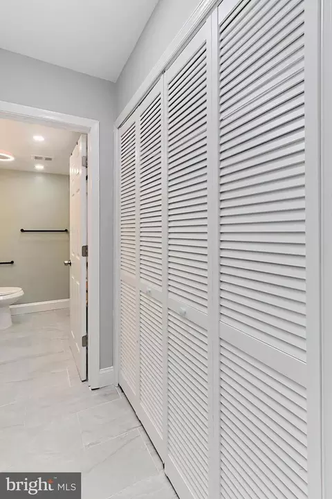 Other - 8318 K Kingsgate Rd #545, Springfield, VA 22152 photo 5 of 21