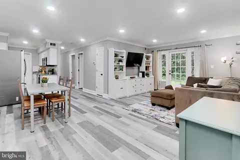 Entry Way - 8318 K Kingsgate Rd #545, Springfield, VA 22152 photo 1 of 1