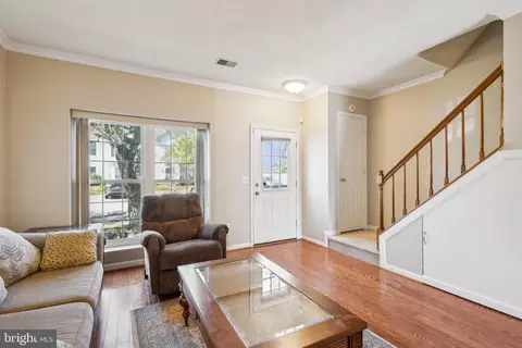 3011 Mcmaster Ct, Herndon, VA 20171 photo 3