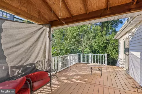 1935 Foxhall Rd, Mclean, VA 22101 photo 13