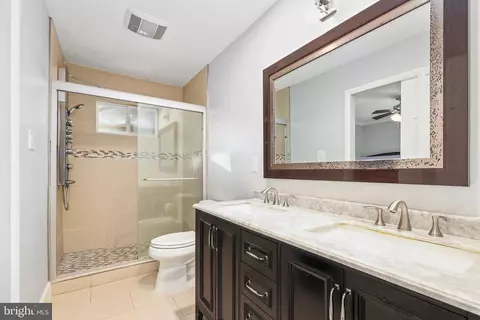 1935 Foxhall Rd, Mclean, VA 22101 photo 21