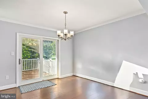 1935 Foxhall Rd, Mclean, VA 22101 photo 11