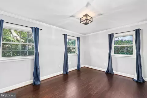 1935 Foxhall Rd, Mclean, VA 22101 photo 33