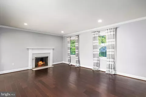 1935 Foxhall Rd, Mclean, VA 22101 photo 8