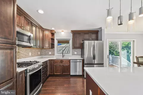 1935 Foxhall Rd, Mclean, VA 22101 photo 14