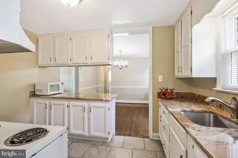 6710 Greenleaf St, Springfield, VA 22150 photo 16