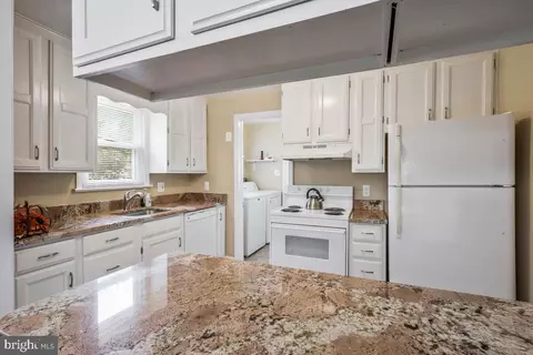 6710 Greenleaf St, Springfield, VA 22150 photo 13