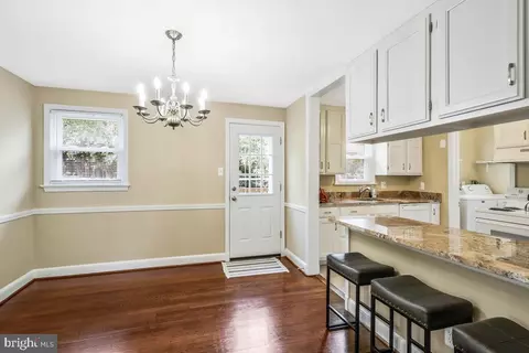 6710 Greenleaf St, Springfield, VA 22150 photo 9