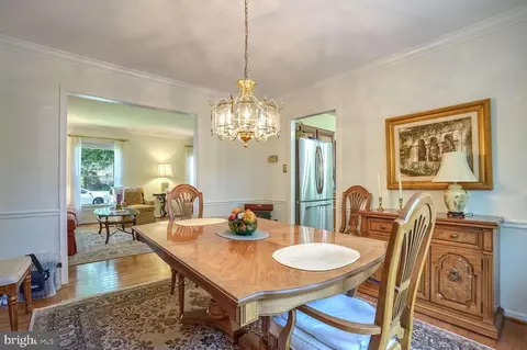 7109 Rolling Forest Ave, Springfield, VA 22152 photo 8