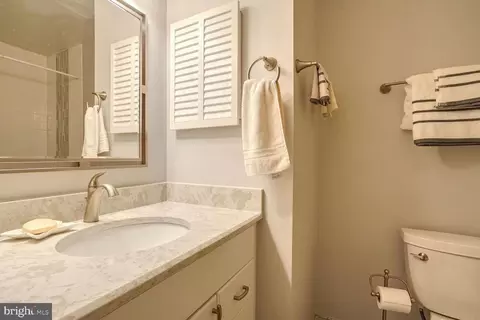 7109 Rolling Forest Ave, Springfield, VA 22152 photo 24