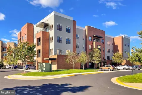 8970 Fascination Ct #314, Lorton, VA 22079