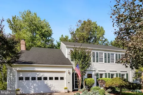 4407 Tulip Tree Ct, Chantilly, VA 20151