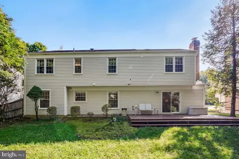 Exterior - 4407 Tulip Tree Ct, Chantilly, VA 20151 photo 6 of 7