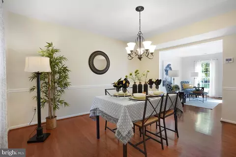Dining - 4407 Tulip Tree Ct, Chantilly, VA 20151 photo 3 of 3