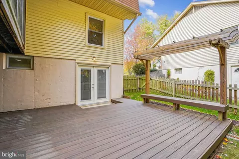 7207 Flower Tuft Ct, Springfield, VA 22153 photo 31