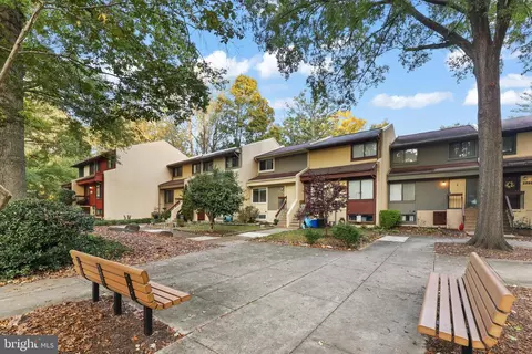 2256 White Cornus Ln, Reston, VA 20191 photo 30