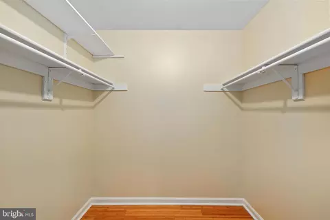 2256 White Cornus Ln, Reston, VA 20191 photo 16