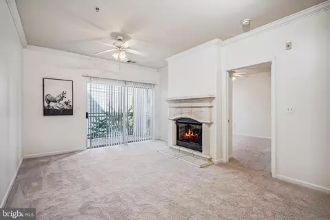 12905 Centre Park Cir #307, Herndon, VA 20171