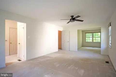 Bedroom - 7438 Silver Pine Dr, Springfield, VA 22153 photo 1 of 5