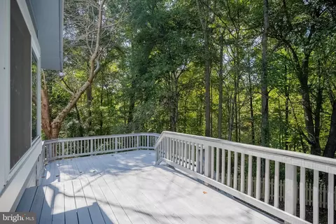Exterior - 7438 Silver Pine Dr, Springfield, VA 22153 photo 2 of 5