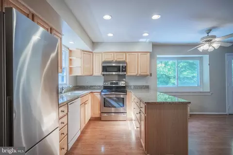 Other - 7438 Silver Pine Dr, Springfield, VA 22153 photo 4 of 9