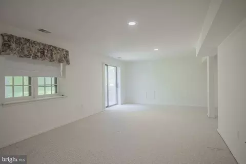 Living - 7438 Silver Pine Dr, Springfield, VA 22153 photo 5 of 5