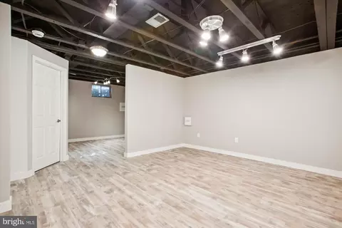 7992 Northumberland Rd, Springfield, VA 22153 photo 37