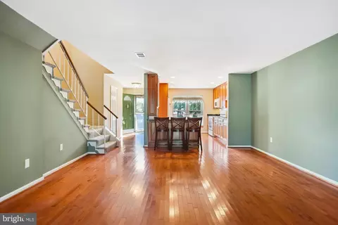 7992 Northumberland Rd, Springfield, VA 22153 photo 13