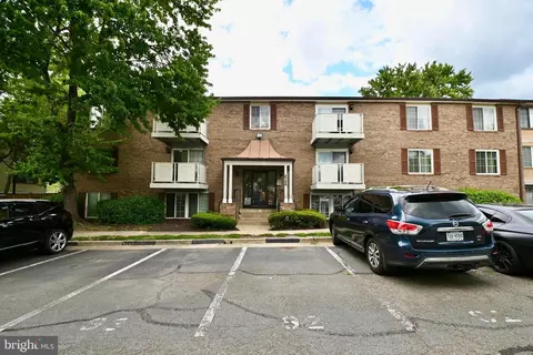8386 Brockham Dr #8386H, Alexandria, VA 22309