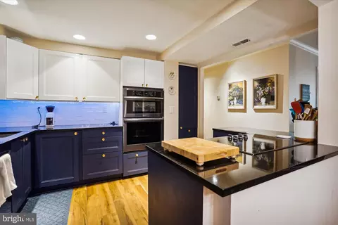 Kitchen - 7720 Tremayne Pl #212, Mclean, VA 22102 photo 3 of 3