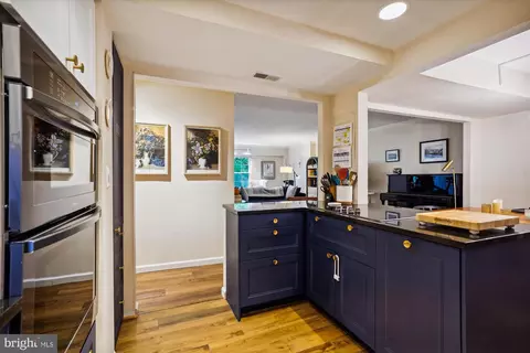 Kitchen - 7720 Tremayne Pl #212, Mclean, VA 22102 photo 2 of 3