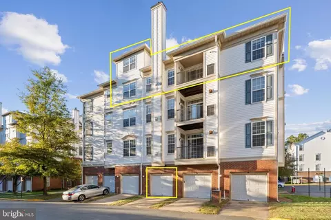 11506 Sperrin Cir #404, Fairfax, VA 22030