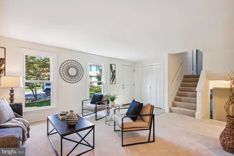 12806 Pinecrest Rd, Herndon, VA 20171 photo 5