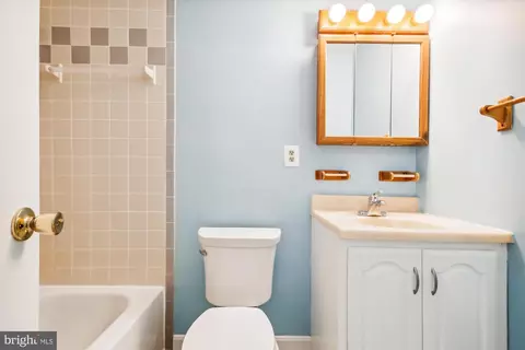 12806 Pinecrest Rd, Herndon, VA 20171 photo 27