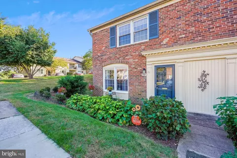 8501 Westover Ct #754, Springfield, VA 22152