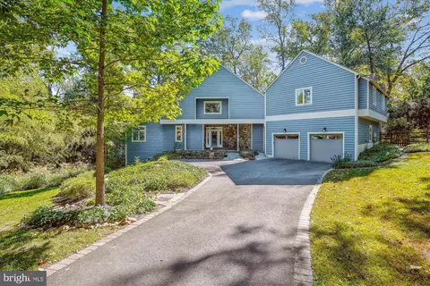 1973 Massachusetts Ave, Mclean, VA 22101 photo 3