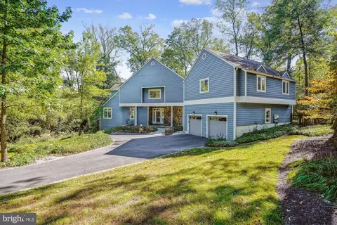 1973 Massachusetts Ave, Mclean, VA 22101 photo 1